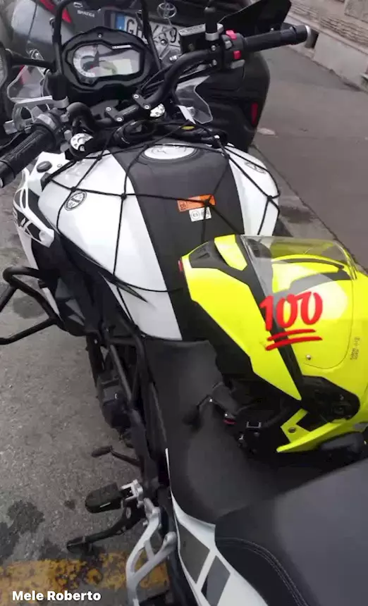 Casco integrale s/bianco - XL giallo