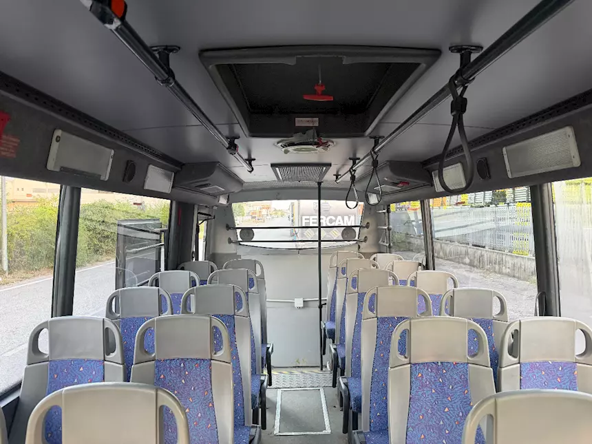 Foto 11Minibus Beluga posti 23+16+2 Marca Mercedes Anno 2007 Euro 4
