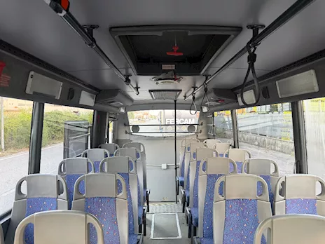 Minibus Beluga posti 23+16+2 Marca Mercedes Anno 2007 Euro 4 - Anteprima 11