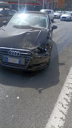 Audi A3 incidentata anteriore sx