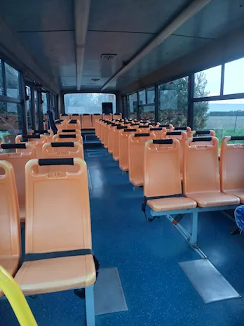 Scuolabus posti 52 + 2 Marca Iveco Anno 2005 Km 190000 - Foto 5
