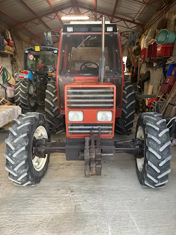 Trattore agricolo FIAT 70-90