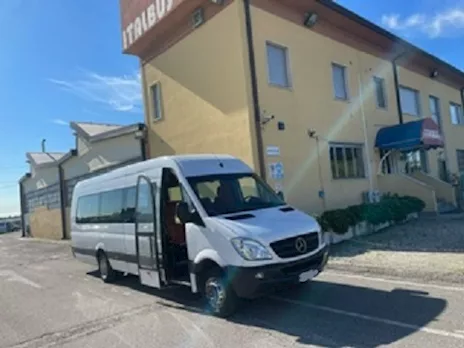 MB 519 Cdi