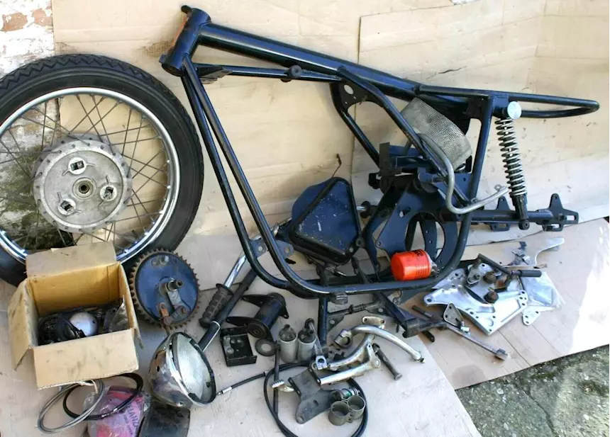 NORTON Commando 850 '73 Telaio e accessori