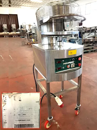 Formatrice a caldo per pizza grande usata