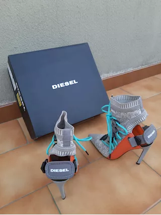 Scarpe da donna Diesel originali nuove, mai usate - Anteprima 4