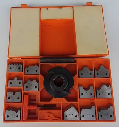 Frese Omas kit multiprofilo per Toupie