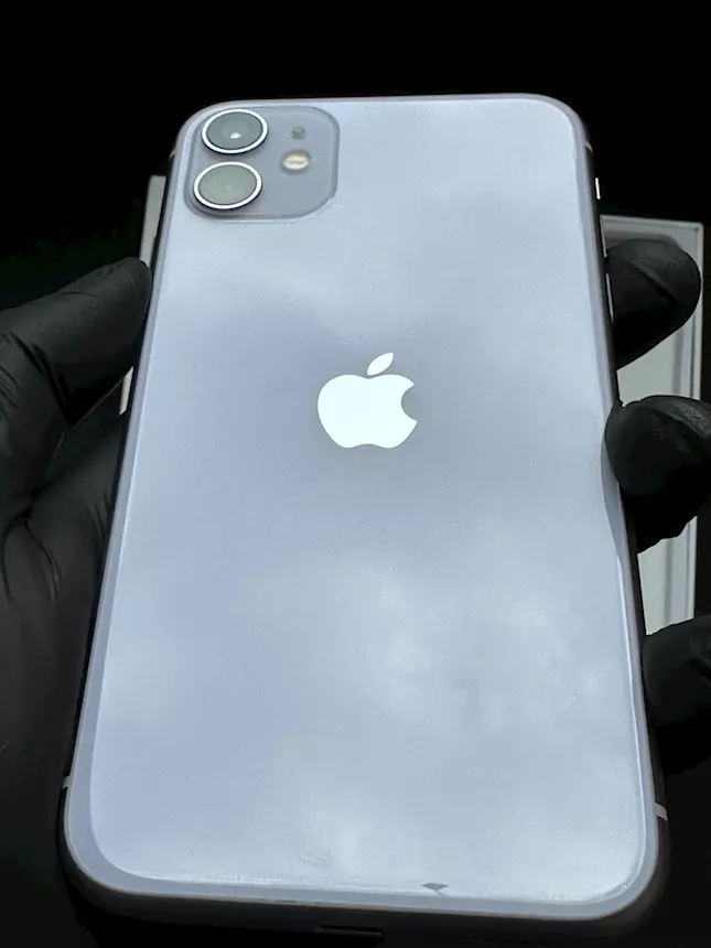 Foto 2IPhone 11 128gb Viola, come nuovo