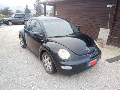 New Beetle 1.9 td 101 CV Anno 2002 Km 220000 Berlina, in ottime condizioni - Foto 2