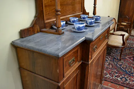 Antica credenza piattaia stile Luigi Filippo, in legno - Anteprima 4