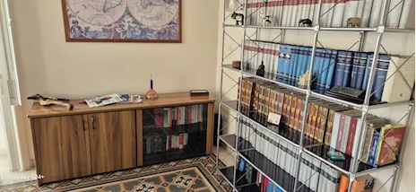 Mobili bassi noce chiaro