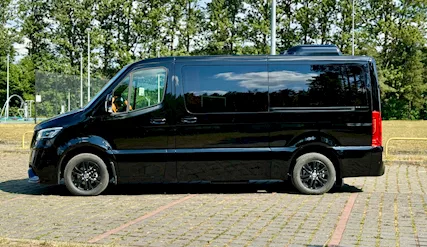 Sprinter Cuby VIP Line 317/319cdi 8+1 M1 - Categoria B Mercedes - Foto 2