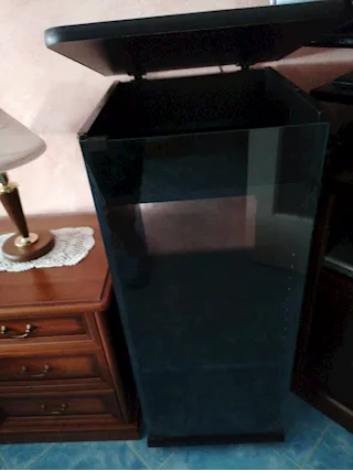 Mobiletto porta stereo nero