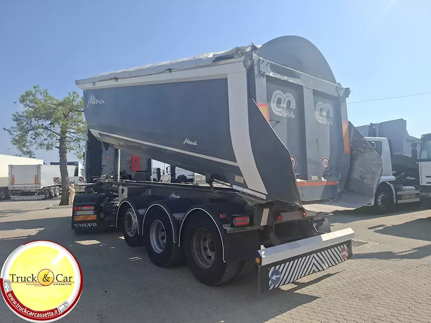 Foto 4Volvo FH 500 - 2015 - trattore con Impianto Idrauli Km 904549, marca MENCI