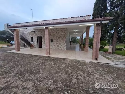 Villa con terreno
