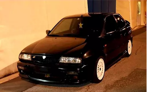 Lancia Delta HPE 2.0 HF Turbo Anno 1998 Km 187000 Manuale, motore rifatto - Anteprima 1