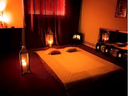 Massaggi relax, decontratturanti e drenanti - Foto 4