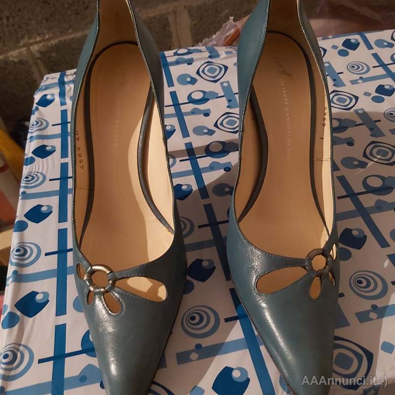 Foto 12Scarpe da donna firmate originali