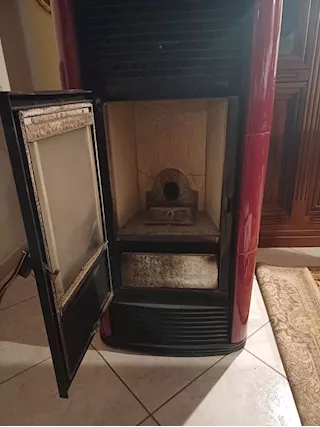 Stufa a pellet, marca Sideros, modello Elly, in buone condizioni - Foto 2