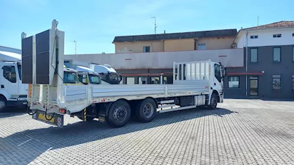Iveco Stralis 330 E6 Trasporto macchine operatrici Anno 2016, colore bianco - Foto 4