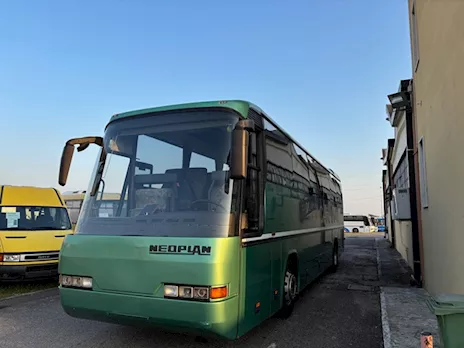 Neoplan N 316 SHD Marca Man, ottime condizioni - Anteprima 4