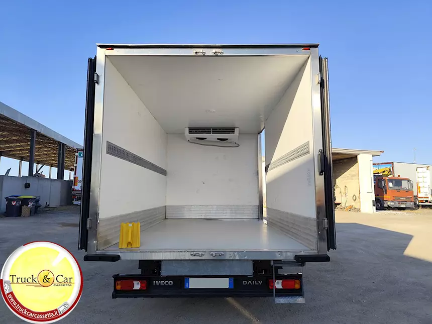 Foto 5RIF.1362 IVECO DAILY 35 C 16 - 2024 - FURGONE ISOTERMICO CON Km 70821