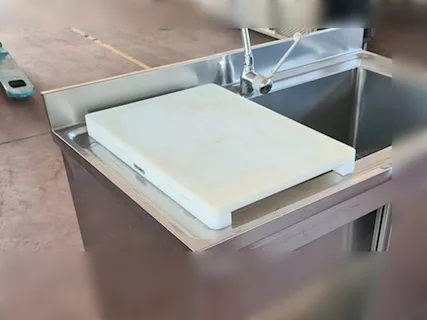 Tagliere in teflon usato