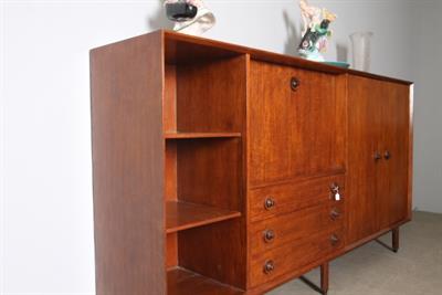 Bellissima Credenza sideboard anni 60 teak restaurata, in legno - Foto 3