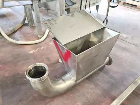 Tramoggia in acciaio inox usata