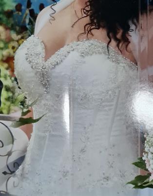Abito sposa cuscinetto fedi