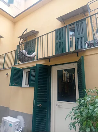 Adiac. piazza dei Martiri - Delizioso bilocali