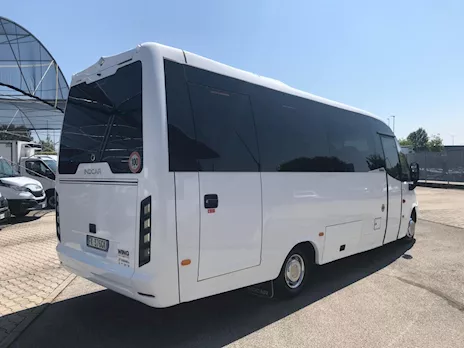 Iveco 70C18/P Indcar Wing anno 2017 Gran Turismo Euro 6, cambio automatico - Anteprima 3