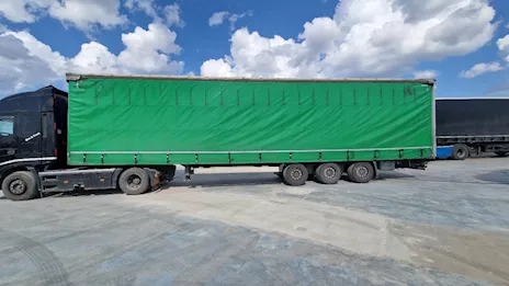 Semirimorchio centinato mega ribassato nano
