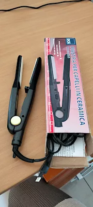 Piastra per capelli in ceramica