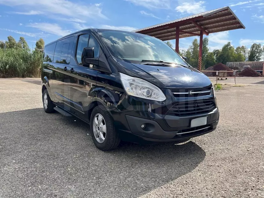 Foto 7Ford Tourneo, 2018, 9 posti, Euro 6 Km 376247, cambio: automatico