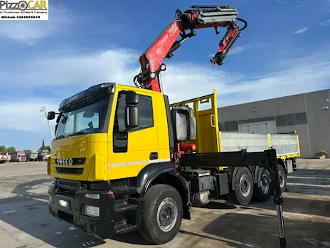 Stralis 450 gru Fassi con Antenna e cassone