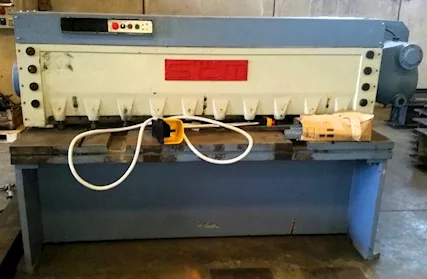 Cesoia lamiera meccanica SCM mod 2000 mm x 5 mm
