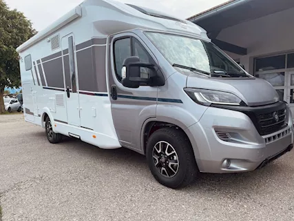 2023 Carado T 447 Pro 5 posti