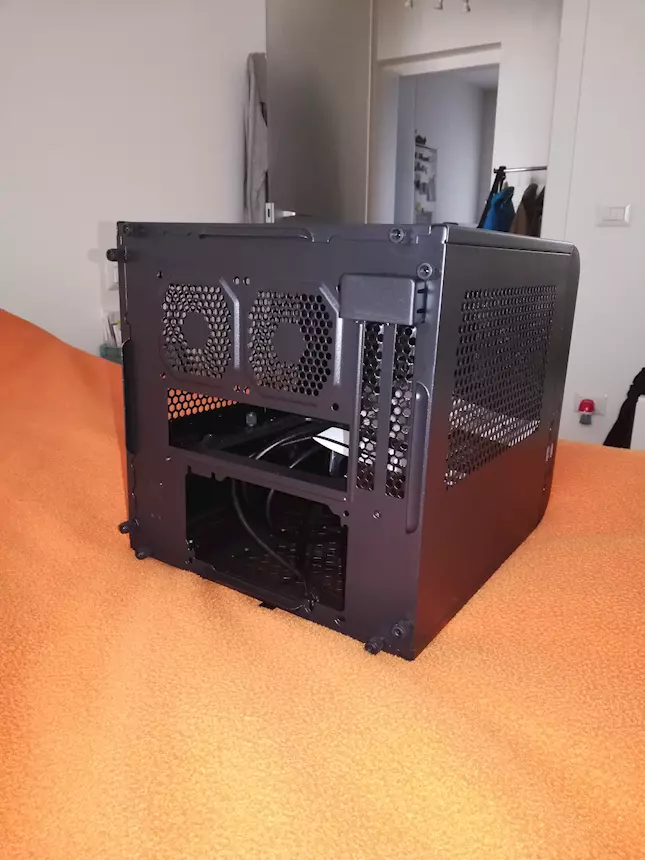 Case Thermaltake Core V1 Mini ITX perfetto