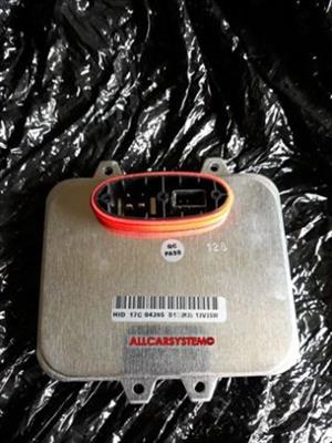 Centralina fari Xenon Hella codice 5DV009610