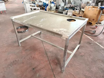 Tavolo inox per zona lavaggio usato