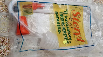 Travasatore per vino con innesco a polmone