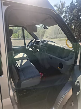 Vendo Ford Transit 16+1 posti Anno 2008 Km 453000 Euro 4, prezzo leggermente trattabile - Anteprima 6
