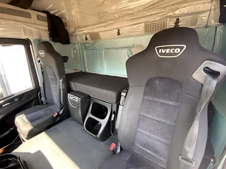 Iveco Stralis S Way 460 - AT440S46 T/P Anno 2020 Km 546659, colore bianco - Anteprima 9
