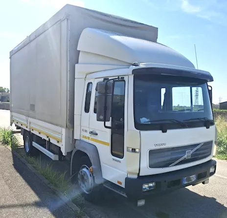 VOLVO FL 6 180 CENTINATO ANNO 2001 Km 98000, cambio manuale - Anteprima 2
