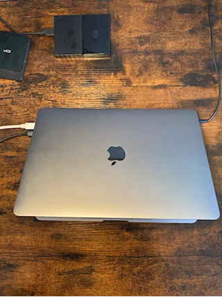 MacBook Pro 13,3 2019, 2xThunderbolt 3, Touch Bar Apple - Anteprima 2