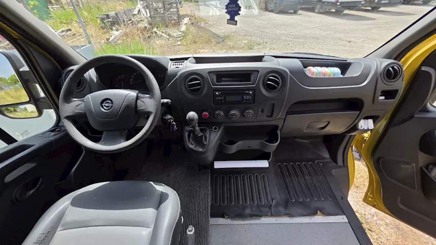 Foto 4Scuolabus Opel Movano 32+ 1 posti Anno 2019 Km 107000 Euro 6, cambio manuale