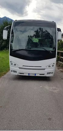 Isuzu Torquise 31 posti Euro 5 - Foto 2