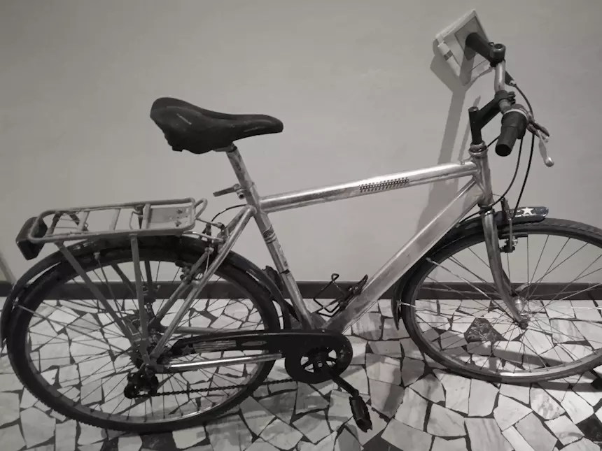 Bici mod. 28 in alluminio con 6 rapporti perfetta - Foto 2