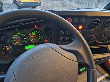 Scuolabus Cacciamali Marca Iveco Euro 3, in ottime condizioni - Anteprima 9
